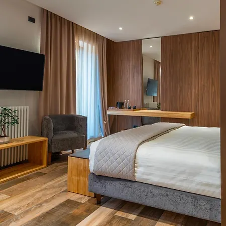 Hotel Iris 3*