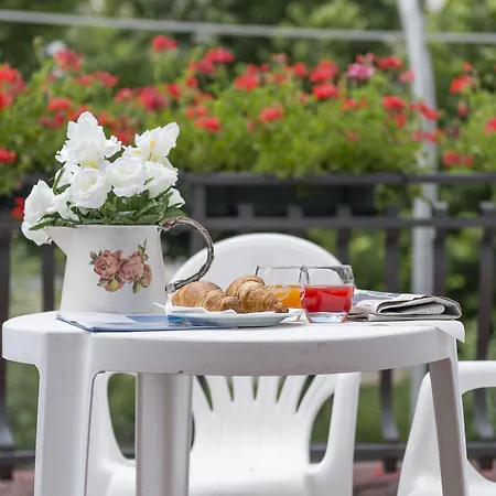 호텔 Iris 로카라소